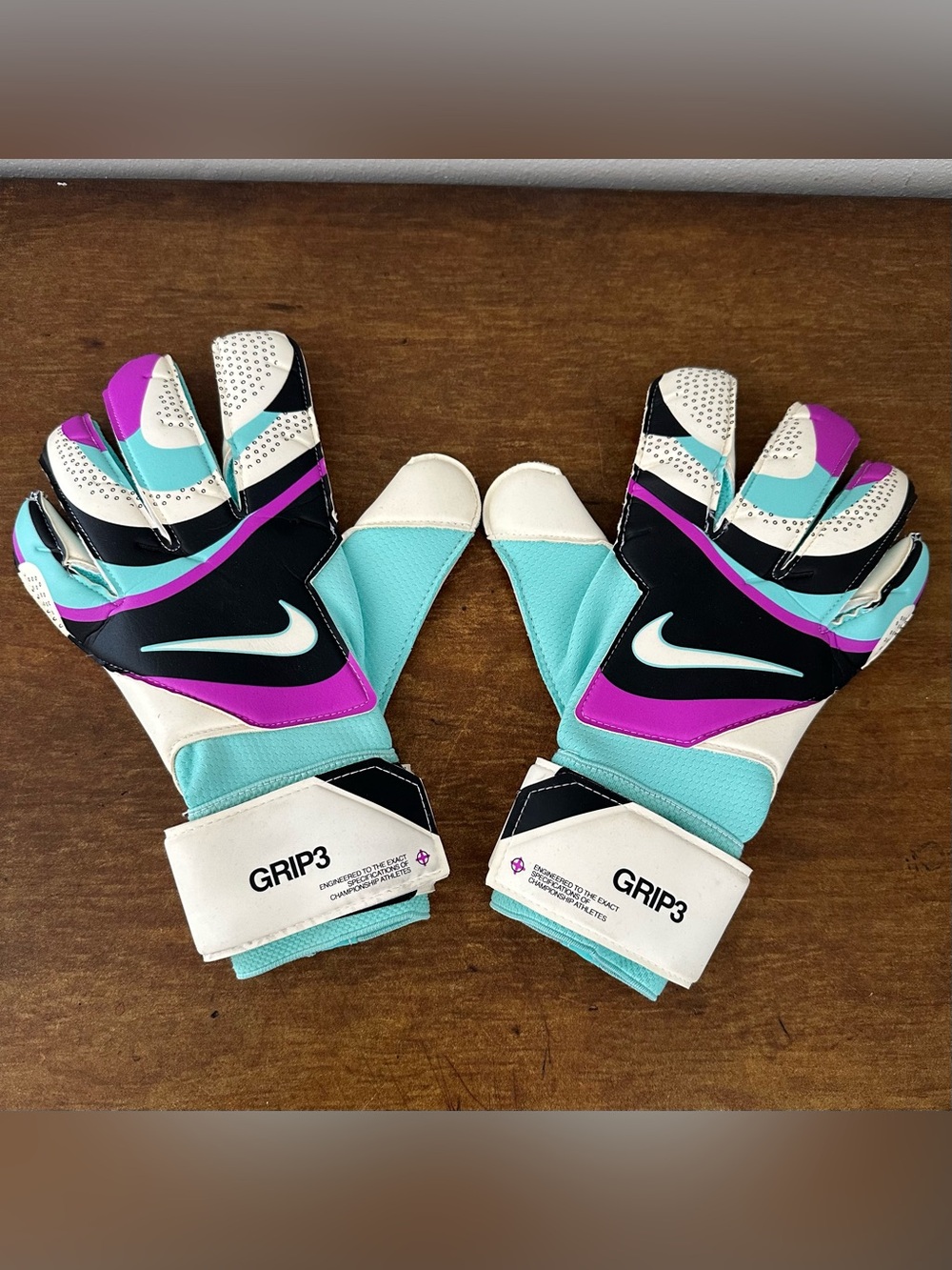 Nike GK Vapor Grip 3 ACC Goalkeeper Soccer Gloves Blue FB2999-420 Size 8 NEW